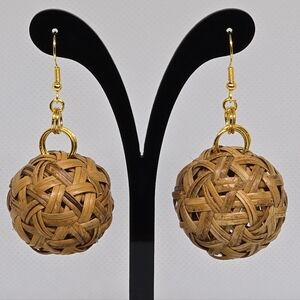 Thai woven grass earrings